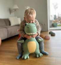 Laden Sie das Bild in den Galerie-Viewer, JUMPING ANIMAL - DEXTER THE DINO