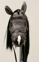 Laden Sie das Bild in den Galerie-Viewer, HOBBY HORSE BLAZE, GREY/BLACK