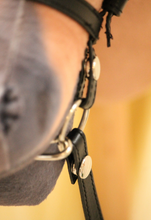 Laden Sie das Bild in den Galerie-Viewer, HOBBY HORSE SPIRIT, BLOND