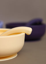 Laden Sie das Bild in den Galerie-Viewer, BOWL MIT DECKEL & LÖFFEL – VANILLA