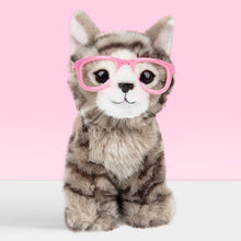 Laden Sie das Bild in den Galerie-Viewer, STUDIO PETS PLUSH – PAIGE (16 CM)