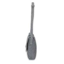 Laden Sie das Bild in den Galerie-Viewer, CROSS BODY BAG