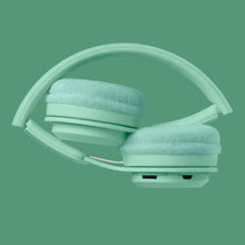 Laden Sie das Bild in den Galerie-Viewer, WIRELESS HEADSET – MINT GREEN