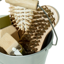 Laden Sie das Bild in den Galerie-Viewer, HOBBY HORSE GROOMING SET
