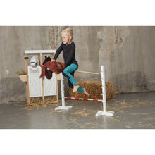 Laden Sie das Bild in den Galerie-Viewer, HOBBY HORSE – BROWN
