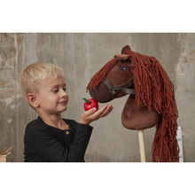Laden Sie das Bild in den Galerie-Viewer, HOBBY HORSE – BROWN
