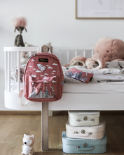 Laden Sie das Bild in den Galerie-Viewer, CITY BACKPACK – PINK
