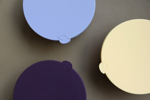 BOWL MIT DECKEL & LÖFFEL – PLUM