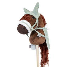 Laden Sie das Bild in den Galerie-Viewer, HOBBY HORSE BLANKET AND BONNET – DUSTY GREEN
