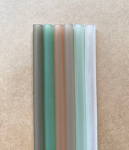 Laden Sie das Bild in den Galerie-Viewer, STRAWS (LONG) – BOTANICAL
